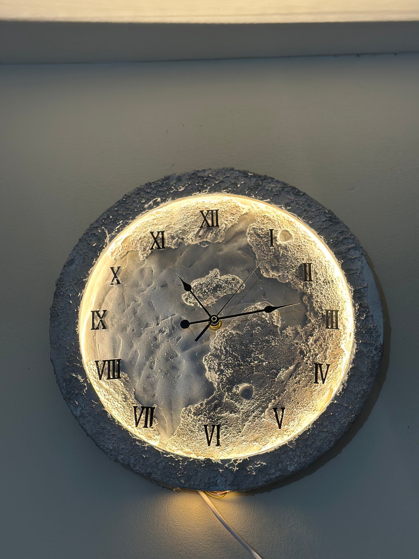 MOON CLOCK