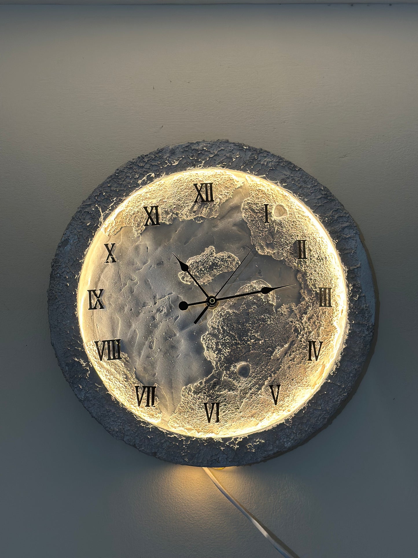MOON CLOCK
